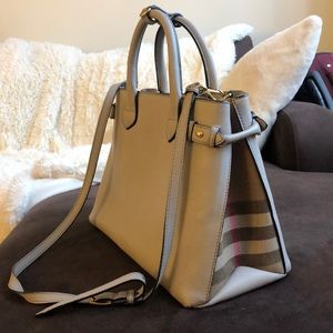 Burberry medium banner tote